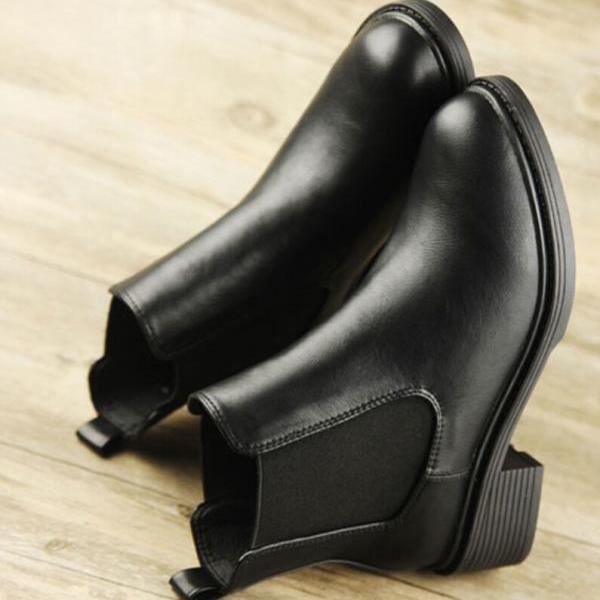 Women Black Leather Chelsea Bootie, Flat Short Boots Size 5- Size11